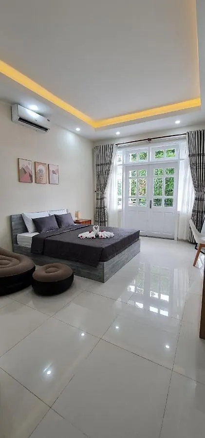 Chau Gia Villa Vung Tau - Co Cho Dau Xe Hoi